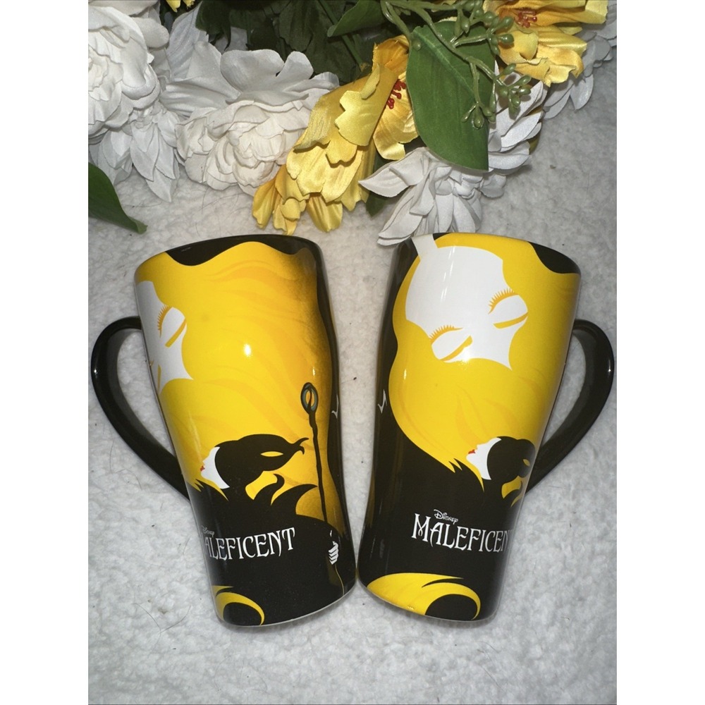 Disney Maleficent Sleeping Beauty Coffee Mug Set Aurora Silhouette Black Yellow